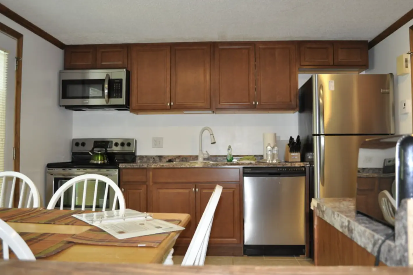 Featured image 3